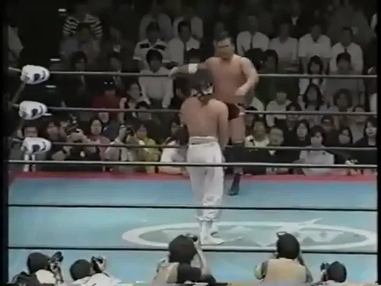 Hayabusa (c) vs. Masato Tanaka - 19.05.1998 (FMW Neo FMW 1998 - Day 1)