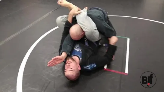 mount escape- armbar to triangle