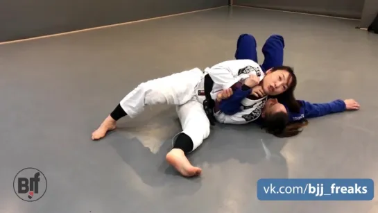 Hee Jin Lee  - Side Control Escape to Arm Lock #техники_за_200