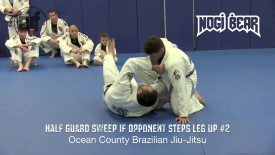 Half Guard Sweep if Opponent Steps Leg Up 2 with Tom DeBlass#техники_за_200