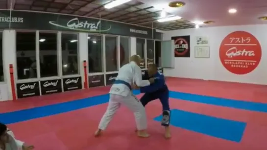 Easiest Takedown in BJJ Hook_sweep_Takedown #техники_за_200