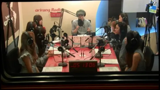 [160502] Lovelyz @ Arirang Radio Super Kpop