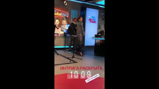 Natalia Oreiro in radio Avto singing United by love - Moscow - 6.6.2018