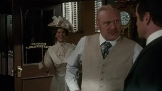 Murdoch Mysteries : Season 11, Episode 8 “ Brakenreid Boudoir ” (CBC, itv 2017 CA, UK) (ENG)