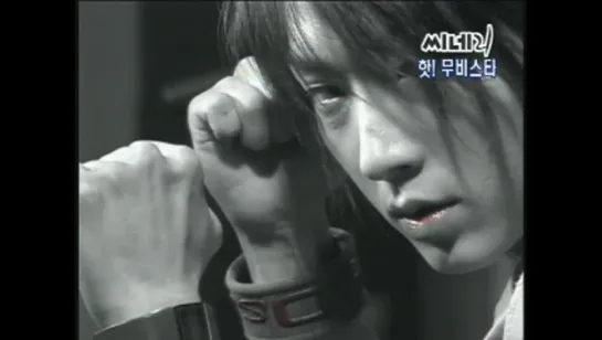 2006.04.25 cine21_hotmovie_leejunki_500k