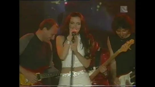 Natalia Oreiro - Tu veneno - Final - 6.4.2001 - Bratislava, SK - 018