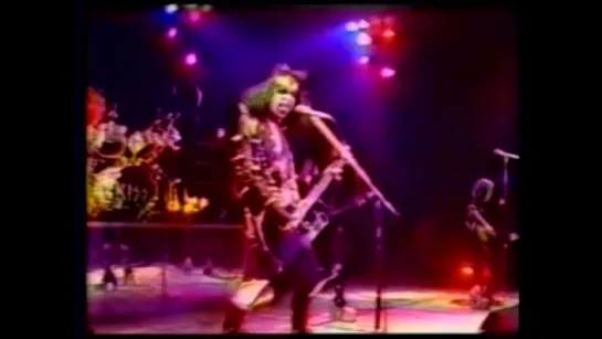 Kiss - Hotter Than Hell - 1974