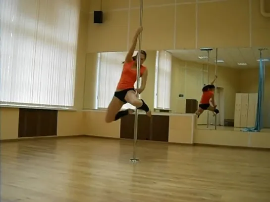 Pole Fitness. Элемент Крутка лягушка