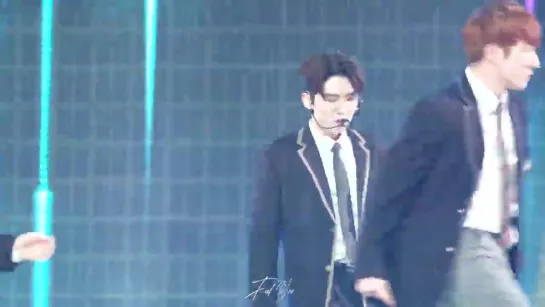 [Fancam][06.01.2019] The 33rd Golden Disc Awards (Kihyun focus No reason)