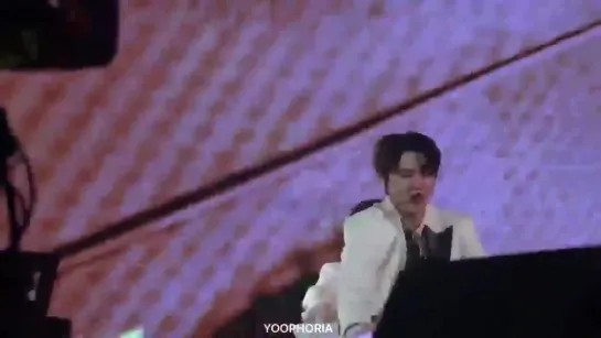 [Fancam][06.01.2019] The 33rd Golden Disc Awards (Kihyun focus)