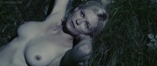 Кирстен Данст (Kirsten Dunst) голая в фильме Меланхолия (Melancholia, 2011)