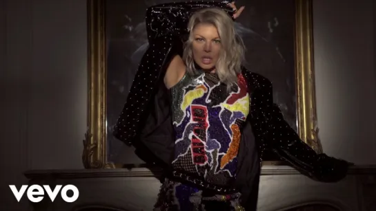 Fergie - Fergie x CR Fashion Book_ REDRUM