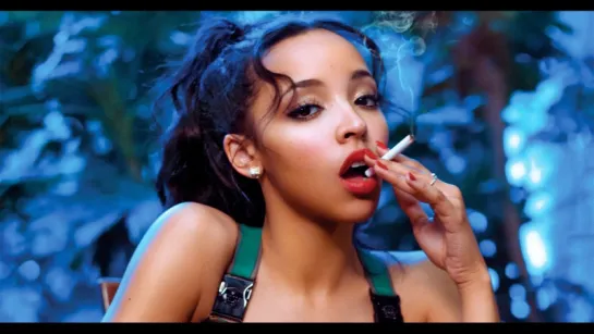 Tinie Tempah ft. Tinashe - Text From Your Ex (Official Video)