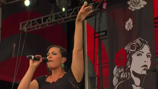 Caro Emerald  - A Night Like This  2012