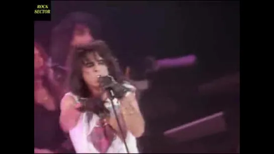 Alice Cooper - Trashes The World 1990