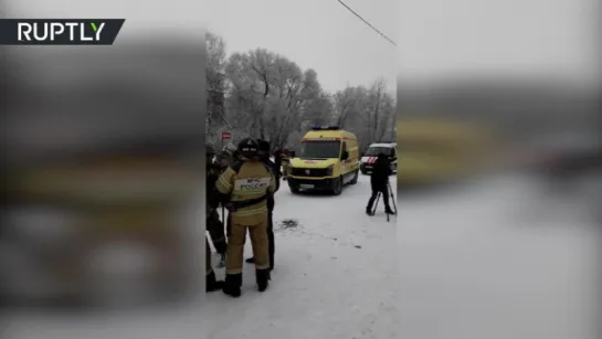 Не менее 15 человек пострадали в ходе драки на ножах в пермской школе