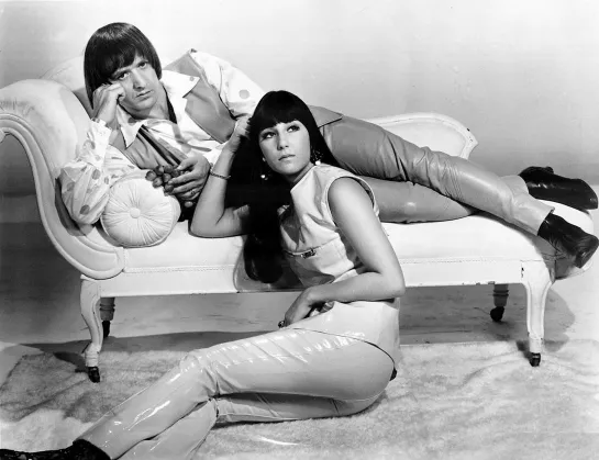 Sonny and Cher - Little Man (1966)