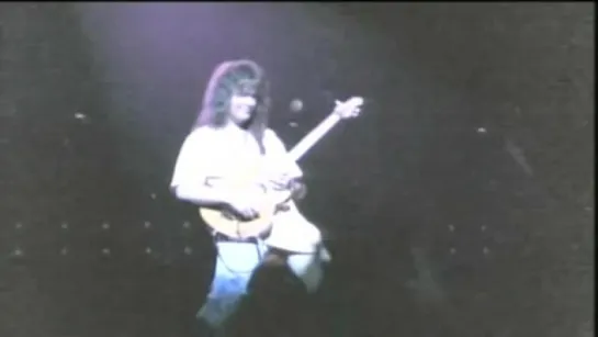 VAN HALEN - In Concert-live In The USA