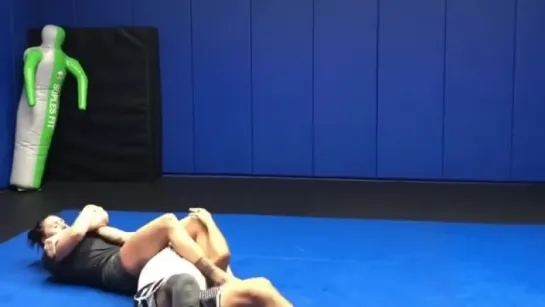 Cat Zingano / training