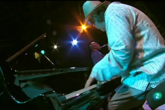 Archie Shepp Quartet  Mina Agossi - JazzAldia (2010)