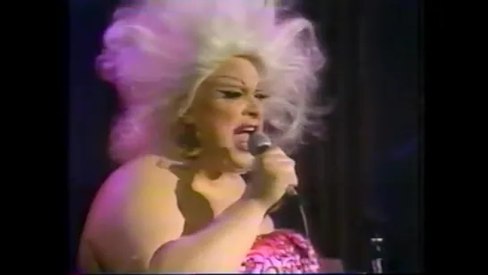 Divine - Born To Be Cheap (Live, Thicke Of The Night) (1980)