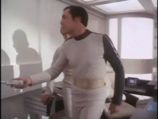 Space 1999 - 1x09 - Latino