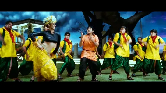 Cameraman Gangatho Rambabu (2012) - Pillani Chuste