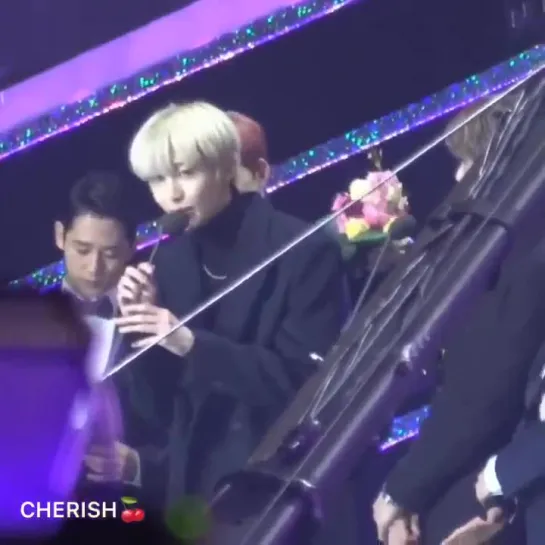 [Fancam][15.01.2019] The 28th SMA 2019