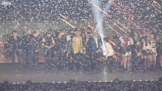 [VK][181128] MONSTA X fancam - Ending @ Asia Artist Awards 2018