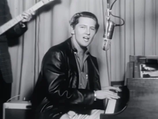 Jerry Lee Lewis - Great Balls of Fire (1957) (1080p60)