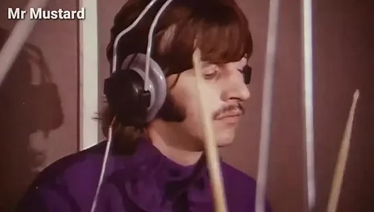 The Beatles - Birthday (Letras_Lyrics) (Video Clip)