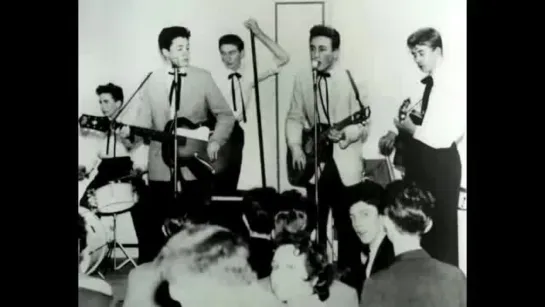 The quarrymen , Maggie Mae