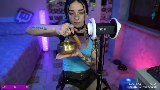 LARA CROFT TI COCCOLA 😍 _ ASMR Cosplay2021-07-02imviolet_