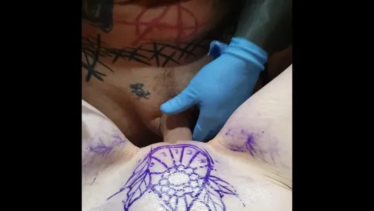 Getting pussy tattooed and fucked