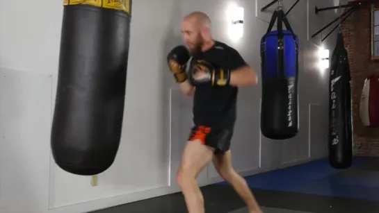 Killer MMA Heavy Bag Workout| STRONG DIVISION