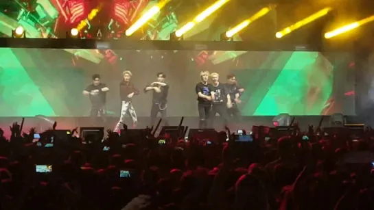 [VK][180623] MONSTA X - Rush @ The 2nd World Tour: The Connect in Madrid