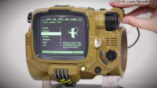 На выставке Е3-2016 представили умные часы "Пип-Бой" из Фоллаут-4 / Fallout 4 Bluetooth Pip-Boy from ThinkGeek