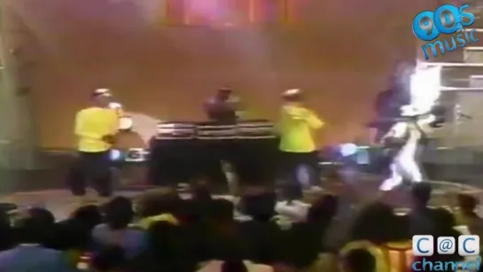 Salt 'N' Pepa – Push It (Live, 1988)