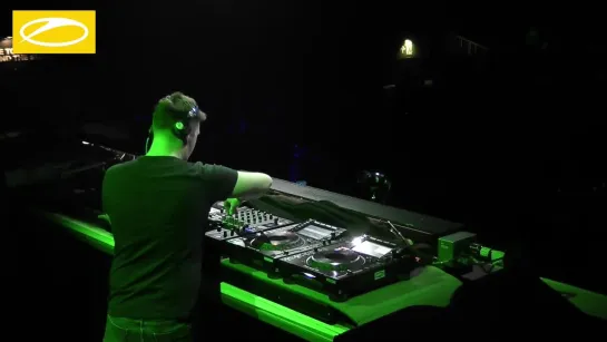 Davey Asprey - Live @ Whos Afraid Of 138!? A State Of Trance Festival 900