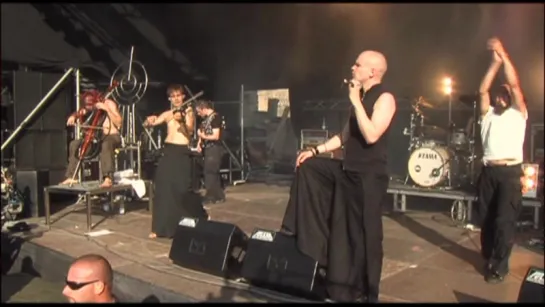 Letzte Instanz - Feuertanz Festival 2006 - Burg Abenberg [Official Live Video] 2006