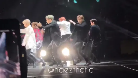 [VK][181204] MONSTA X fancam - Intro @ Jingle Ball Tour in Boston