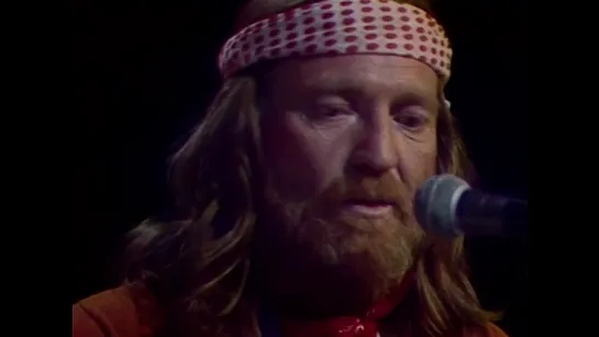 Funny How Time Slips Away  Night Life - Willie Nelson _ The Midnight Special (1080p)