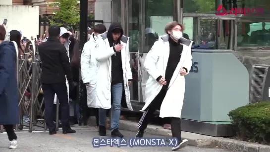 [VK][02.11.2018] MONSTA X arriving at Music Bank @ liveenTV