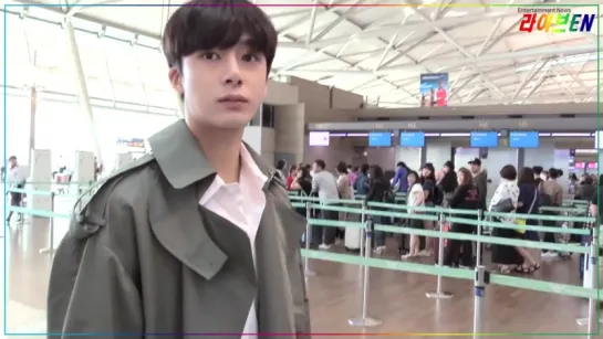 [VK][01.09.2017] Hyungwon in airport Incheon  (fly to Hongkong) @liveenTV