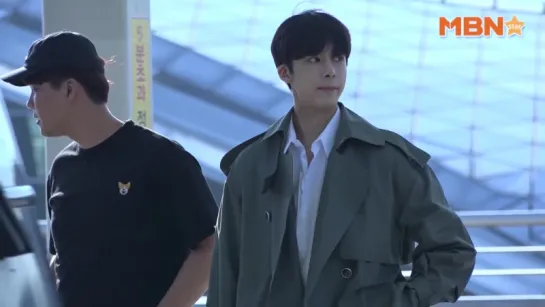 [VK][01.09.2017] Hyungwon in airport Incheon  (fly to Hongkong) @MBN스타