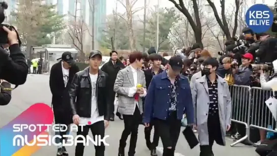 [VK][31.03.2017] Monsta X Spotted At Music Bank