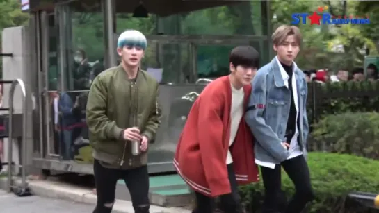 [VK][21.10.2016] MONSTA X On The Way to Music Bank @ StarDailyNews