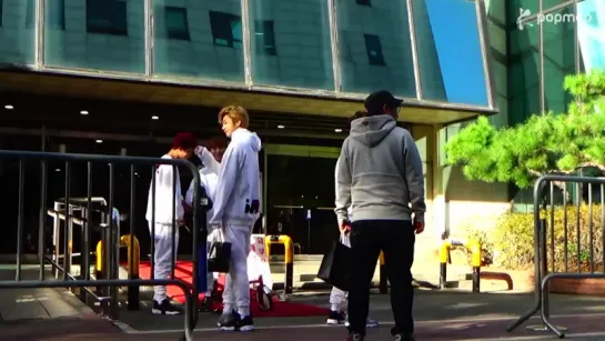 [RAW|VK][02.10.2015] Monsta X Music Bank @Kpopmap