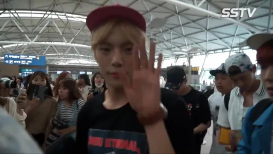 [RAW|VK][31.07.2015] Monsta X Airport Kcon 2015 @SSTV