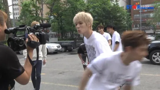 [RAW|VK][12.06.2015] Monsta X Music Bank @StarDailyNews